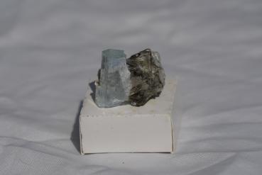 Aquamarin Kristall 4